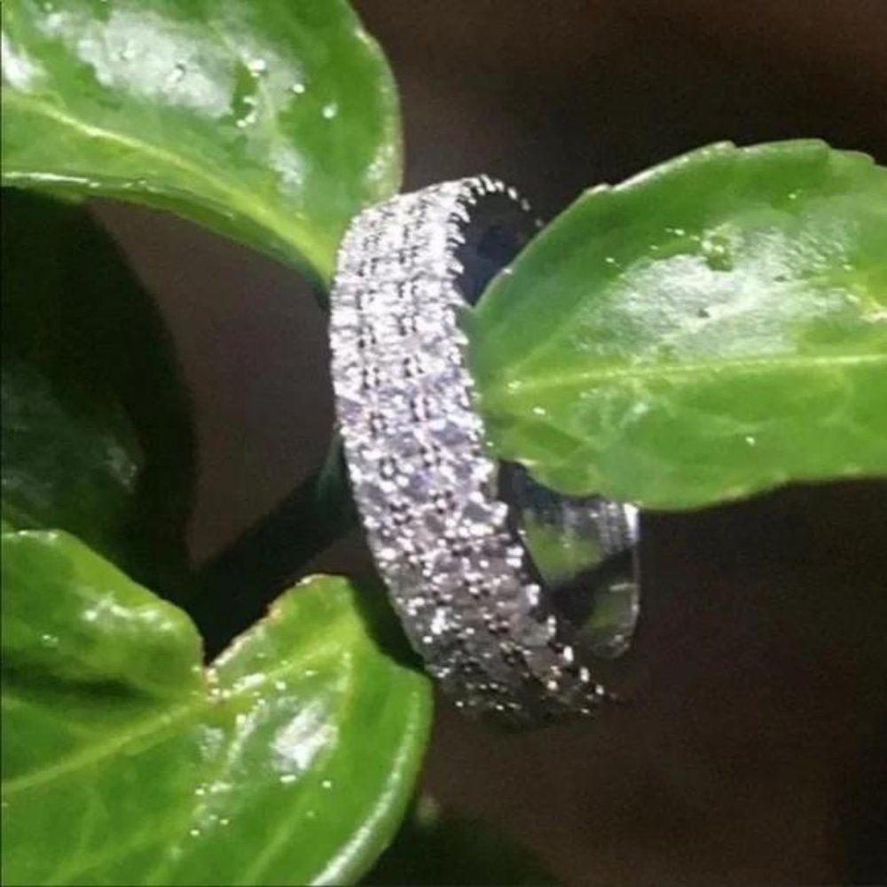FULL ETERNITY 925 STERLING SILVER DIAMOND RING, CUTE RING, SHINY RING. - Picture 7 of 8